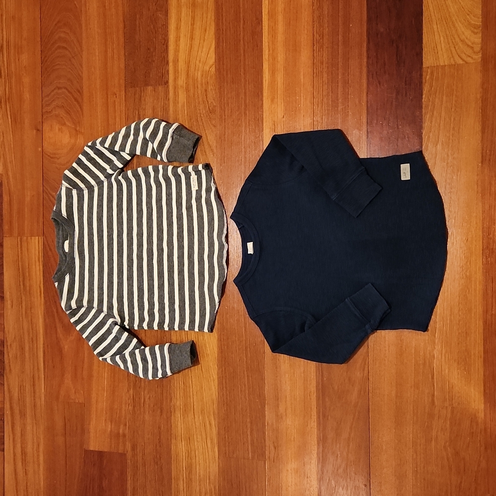 Gap 2-pack of Toddler Boys Thermal Knit Long Sleeved Tops Size 4 and 4-5.